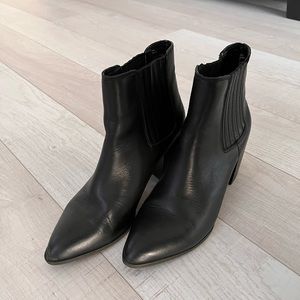 Steve Madden Boots